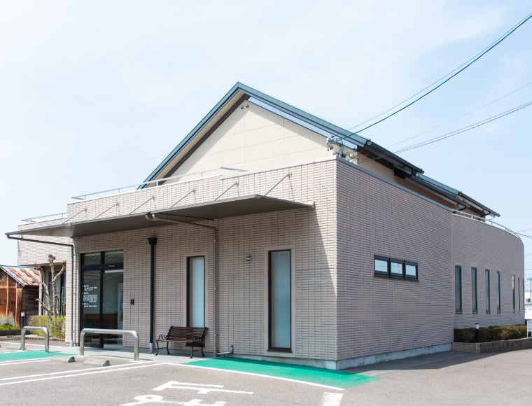 梶の木内科医院の外観画像